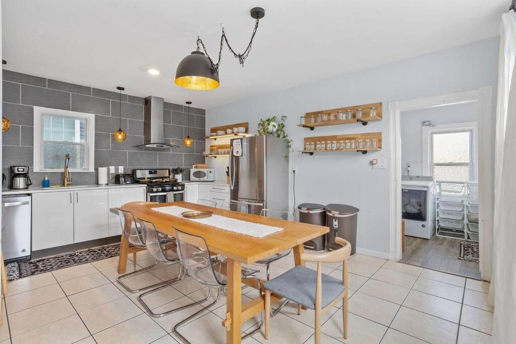 Ac House 8br 4ba 4000 Sqft Big Groups *