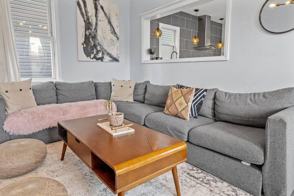 Ac House 8br 4ba 4000 Sqft Big Groups Apartment
